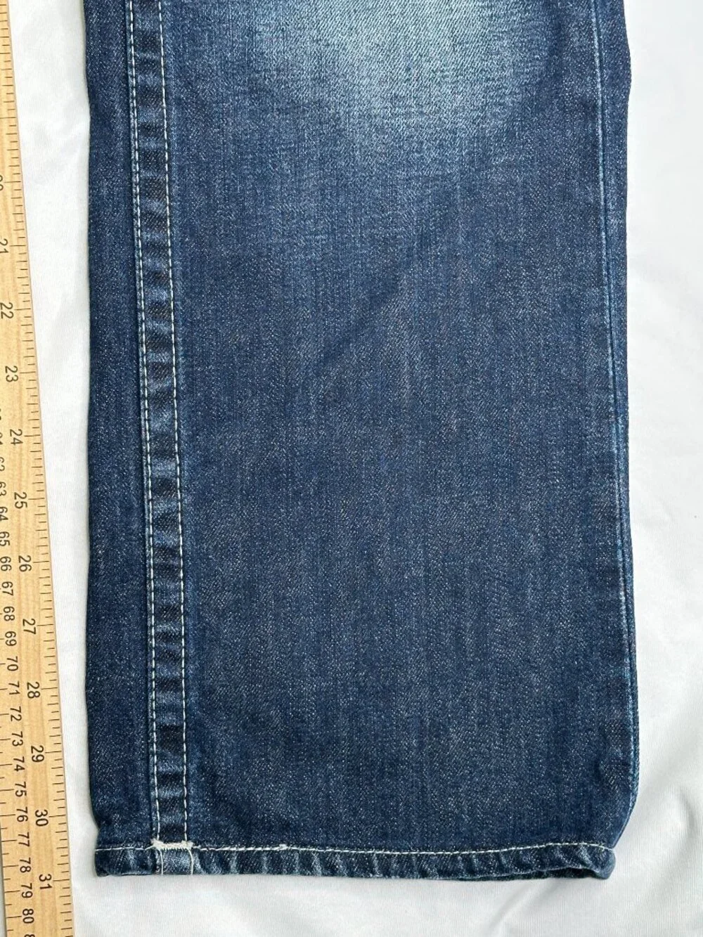 True Religion Section Straight Jeans Mens 33x31 Medium Wash Blue Denim Casual